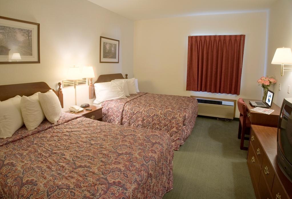 Americas Best Value Inn - Ґейлорд Номер фото