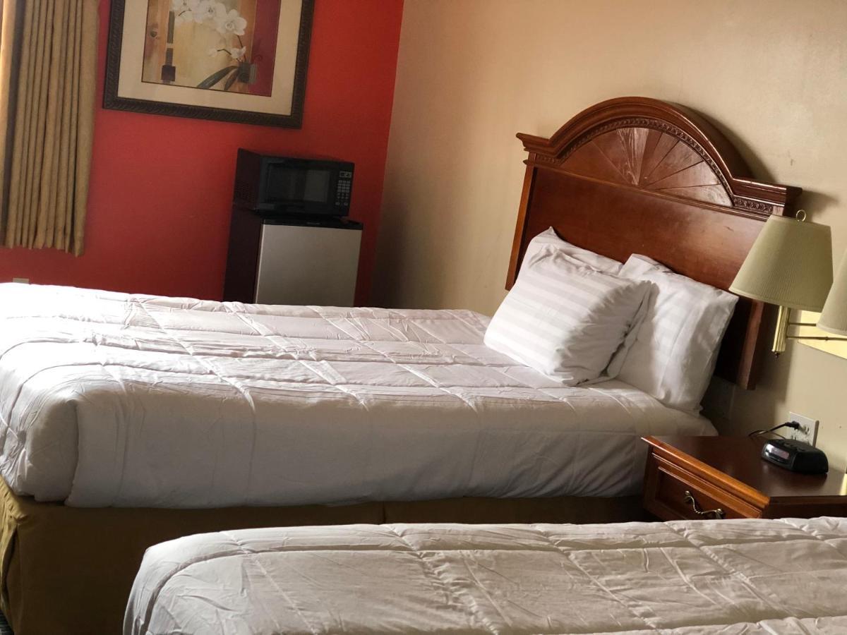 Americas Best Value Inn - Ґейлорд Екстер'єр фото